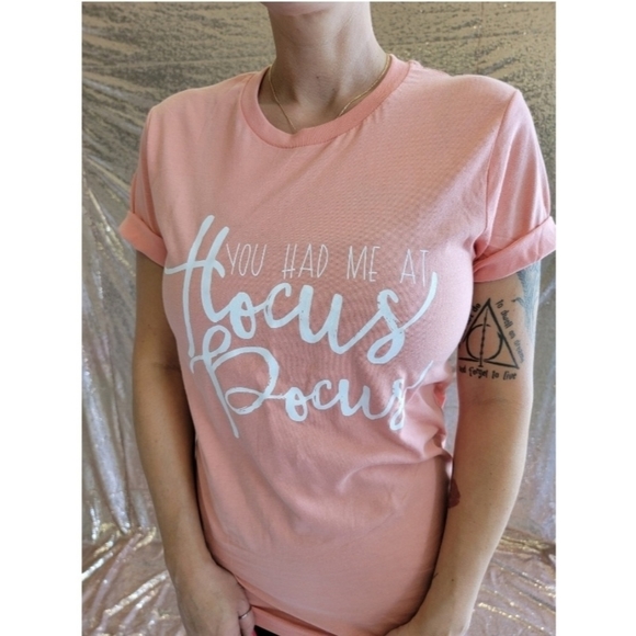 Hocus Pocus Tee - Picture 4 of 5